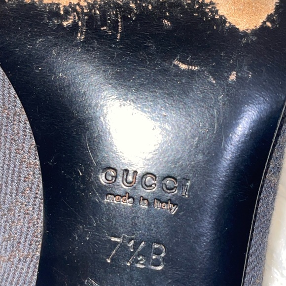 Authentic Brown Fabric Gucci Slip on Shoe - Picture 7 of 7